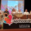 Artesanos del gabán en Charapan enfrentan crisis de producción en medio de la trigésima Feria