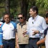 Llama alcalde a periodistas a defender la libertad de expresión