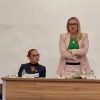 Busca rectora poner en orden a director de Derecho por dispendios e irregularidades académicas