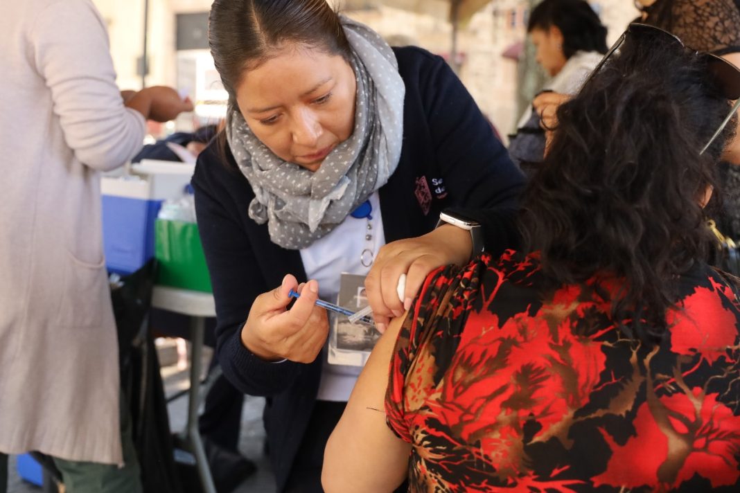 Más de 341 mil michoacanos han sido vacunados contra la influenza