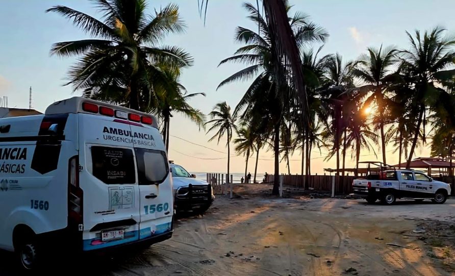 Mar arroja cadáver putrefacto en playa de Coahuayana