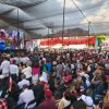 Cientos siguen discurso de Sheinbaum en Morelia