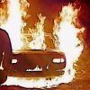 Abandonan cadáver en cajuela de auto incendiado al Oriente Morelia
