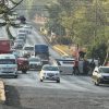 Se registra volcadura de camioneta en el periférico de Morelia