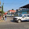 Motosicarios asesinan a una mujer afuera de escuela particular, en Uruapan