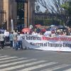 Trabajadores y transportistas marchan en Morelia en demanda de mejores condiciones laborales y contra irregularidades en concesiones