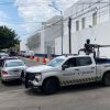 Detención de objetivo delincuencial genera bloqueos y quema de vehículos en Buenavista y Apatzingán