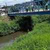 Bomberos estatales y Policía Morelia rescatan a hombre que estaba dentro del Río Grande