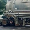 Se registra choque entre tráiler y un auto sobre el Libramiento Nororiente de Morelia