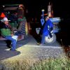 Productores y agricultores mantienen bloqueos carreteros