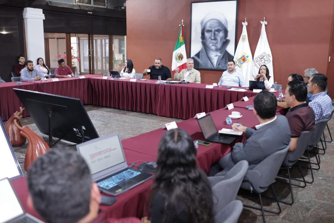 En diciembre se entregarán los primeros 80 camiones urbanos  para renovación del transporte en Uruapan