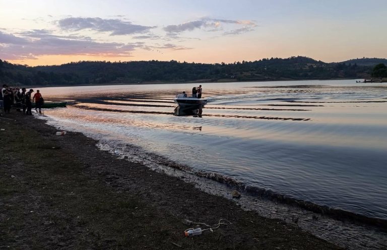 Hombre muere ahogado en la Presa de Ziráhuato
