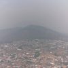 Municipios alertan de capa de humo por el incendio forestal en Nuevo Urecho