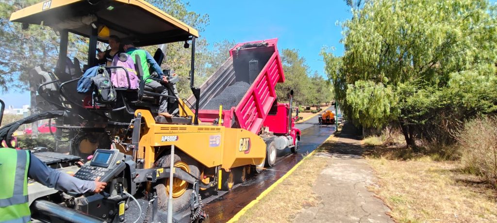 Ayuntamiento rehabilita vialidad del Sur de Morelia