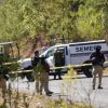 Ejecutan a dos jornaleros en carretera de Tangancícuaro