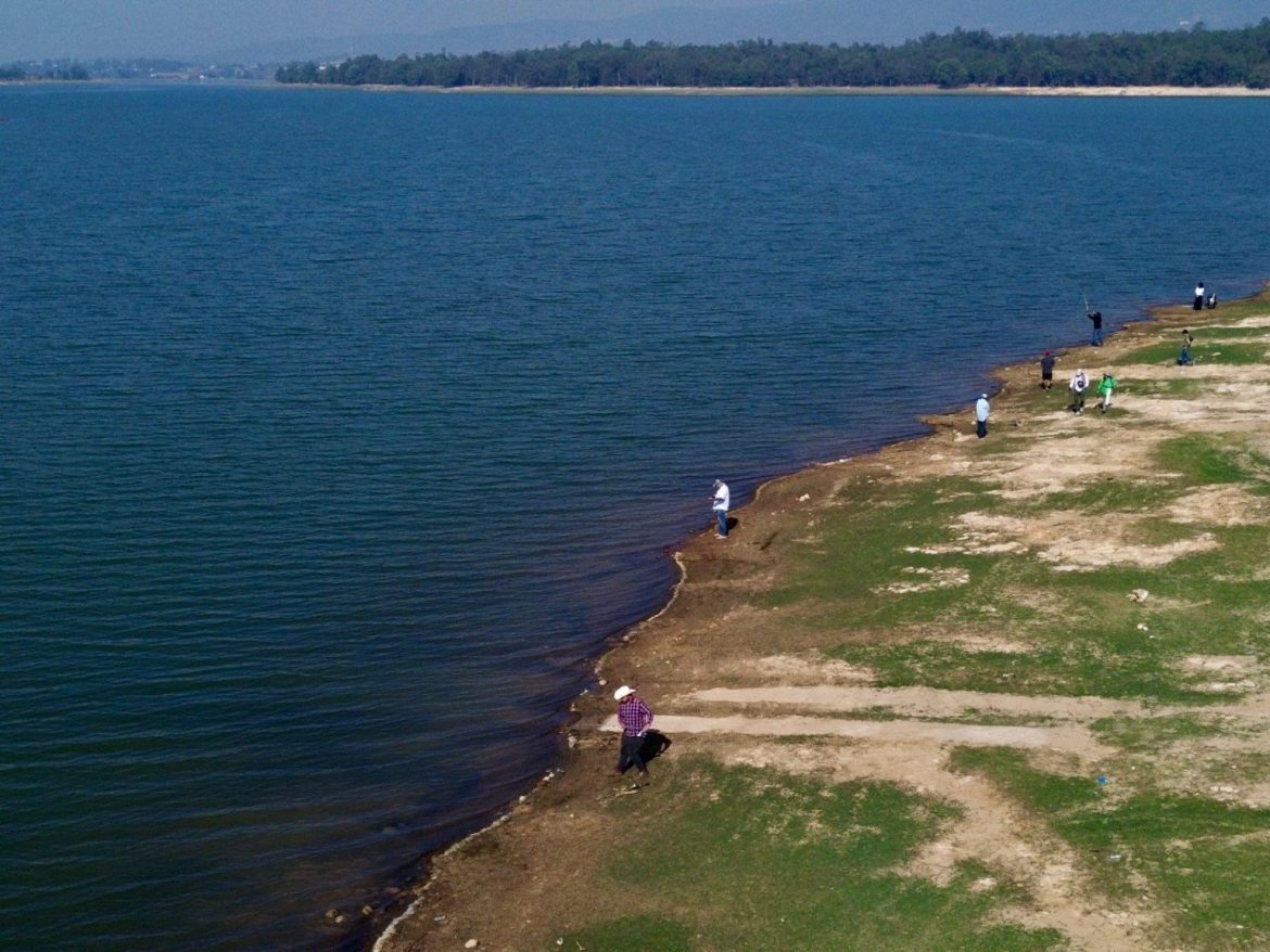 Realizarán torneo de pesca en la presa de Cointzio