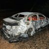Hallan a hombre asesinado junto a vehículo incendiado en Morelia