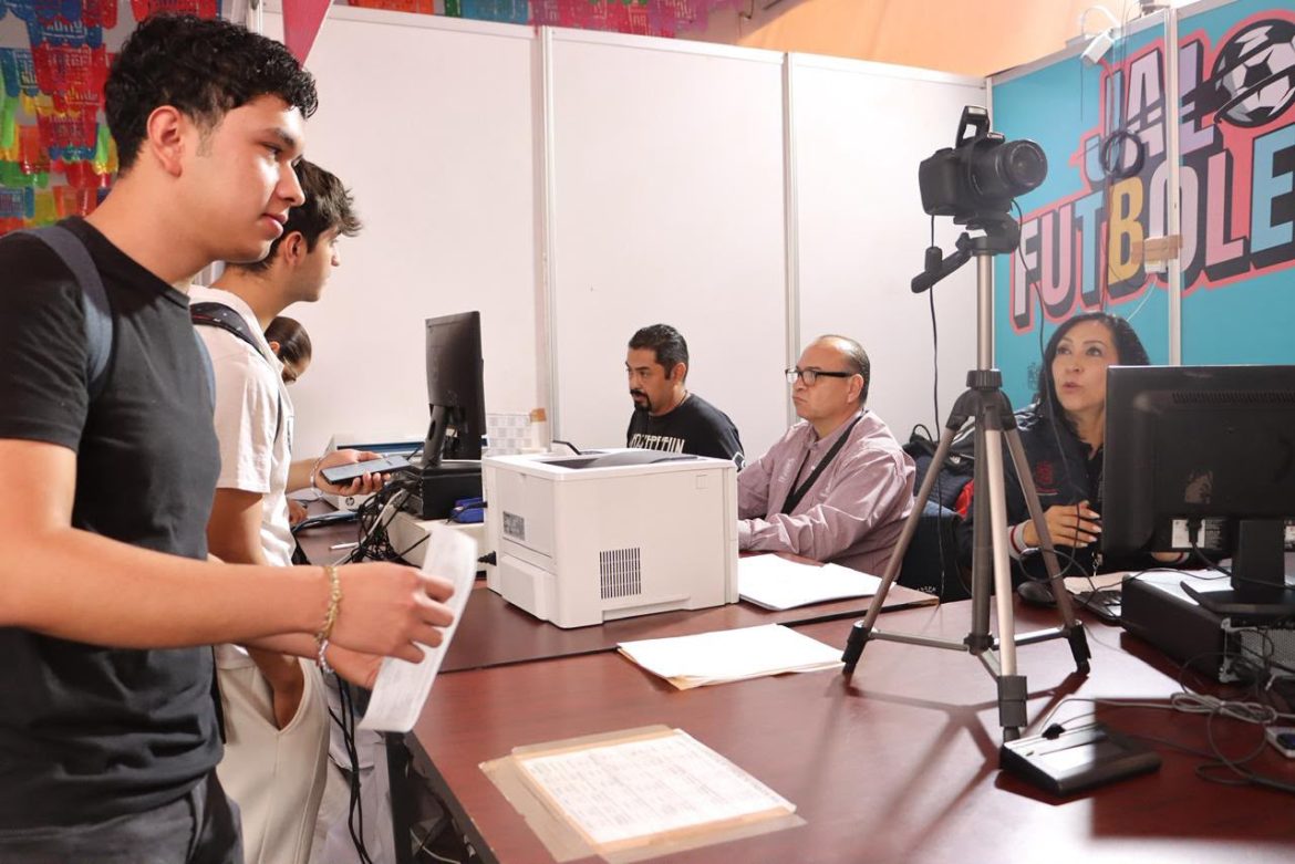 Instala Secretaría de Finanzas nuevo módulo de licencias en el Jalo Futbolero