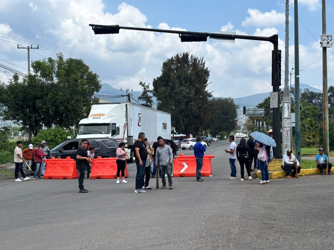 Familia de víctima de homicidio bloquea Fiscalía de Michoacán para exigir justicia