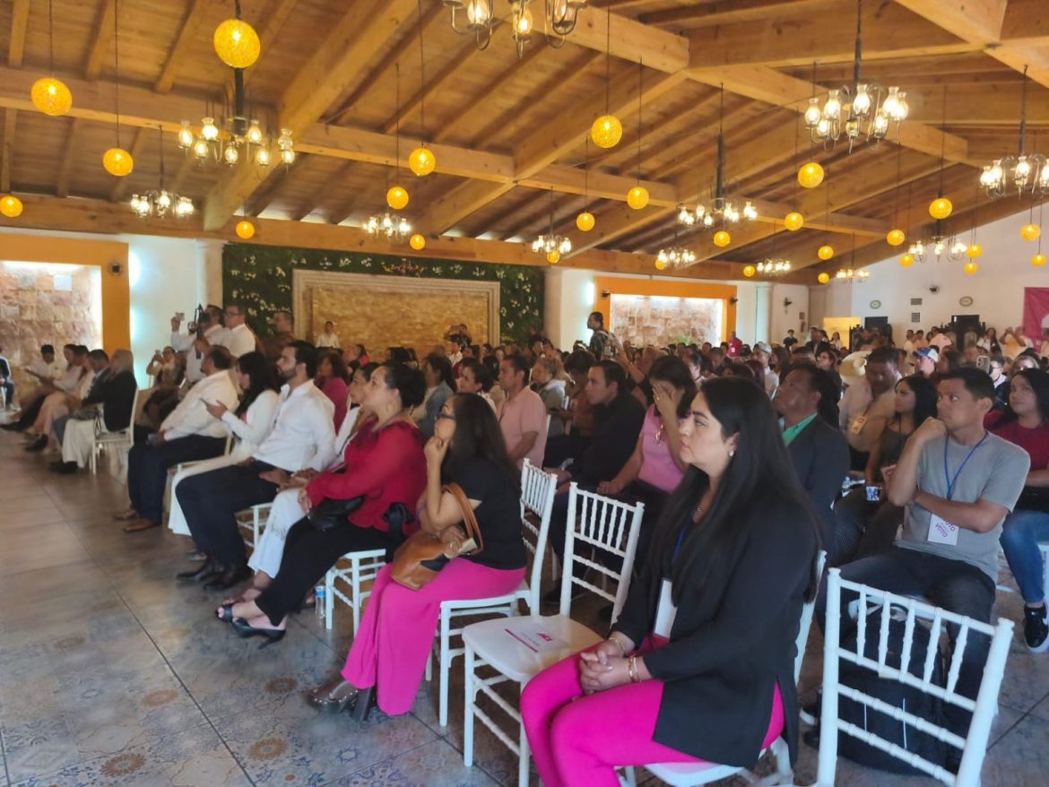 Escasa convocatoria acompaña la elección de la dirigencia estatal de Somos México