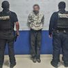 Detienen y amarran a sujeto, tras presuntamente privar de la libertad a su hija