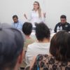 Acompañan a habitantes de la colonia Luviano en su proceso de regularización