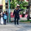 Despliegan a agentes de vialidad para ayudar en el tránsito vehicular durante el regreso a clases