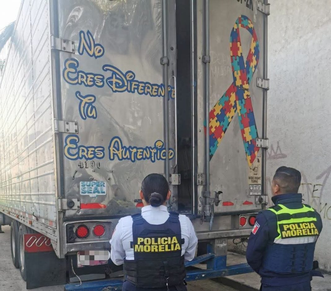 Recupera Policía Morelia caja de tráiler con reporte de robo