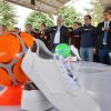 Inicia Bedolla entrega de 202 mil pares de tenis a estudiantes de secundaria