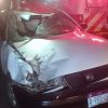 Choque entre taxi y retroexcavadora deja un herido en Huetamo