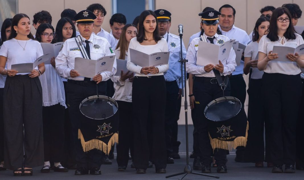 Presentan Himno Institucional de la Policía Morelia