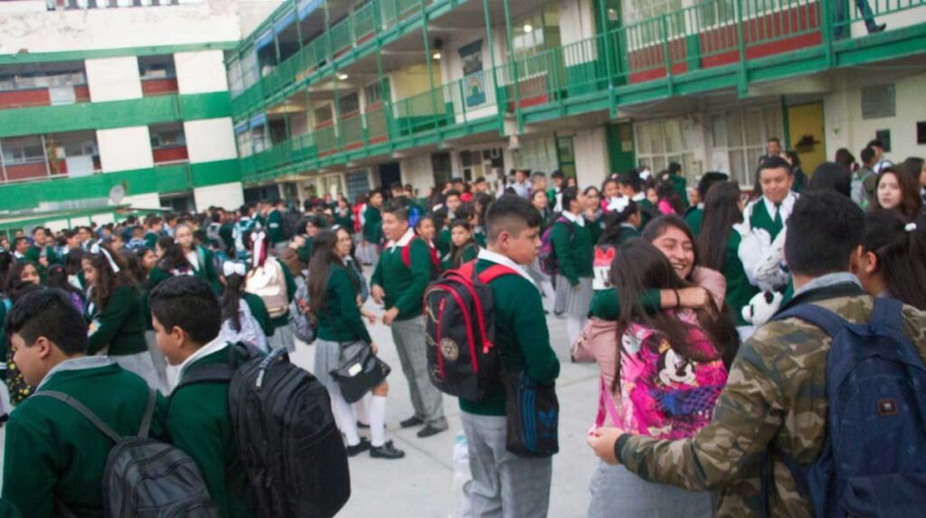 Hoy inicia dispersión de la Beca Rita Cetina para estudiantes de secundaria