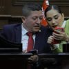 Como mero trámite y sin discutir el asunto, Congreso del Estado aprueba renuncia de Carlos Torres Piña como Fiscal Estatal