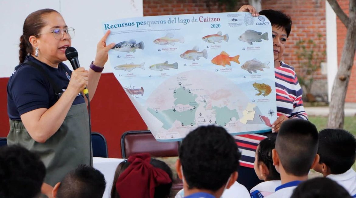 Más de 160 estudiantes participan en charla ¿Por qué soy científica? en Cuaracurio