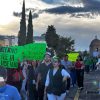 Sector Salud marcha en Morelia para exigir aumento salarial y mejores condiciones laborales